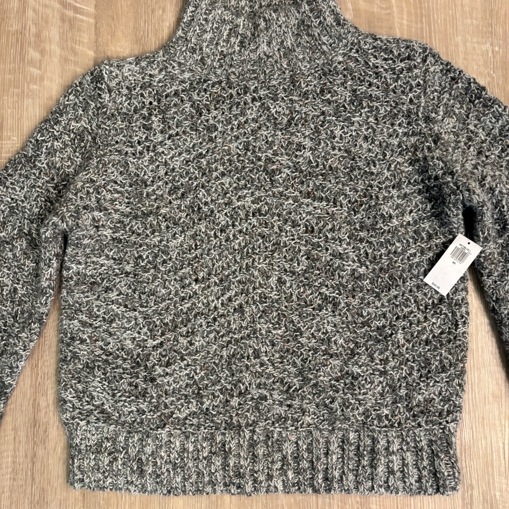 Old Navy Mock-Neck Crop Sweater Women’s XS Gray Marled Knit Long Sleeve Cropped